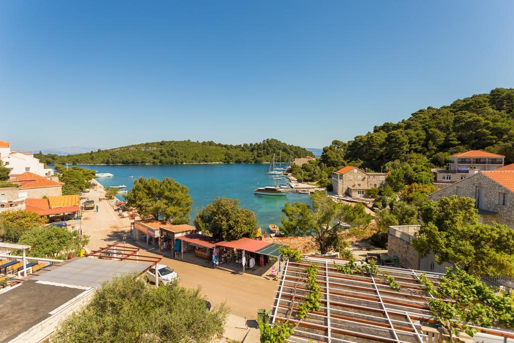 Apartments Slavica Pomena Bilik gambar